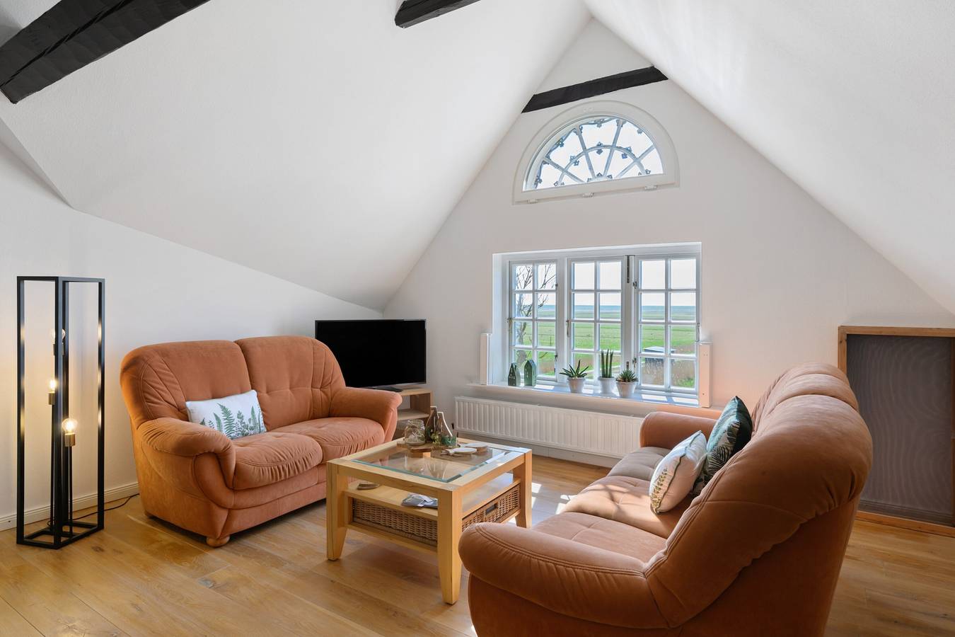 Ganze Wohnung, Ferienwohnung 'Leuchtturm' mit Gemeinschaftsterrasse und Gemeinschaftsgarten in Westerhever, Eiderstedt