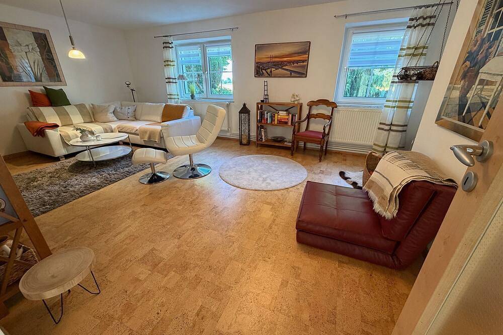 Ferienwohnung am Weidendom bei Stralsund - Ferienwohnung Erdgeschoss in Wendorf, Stralsund Umland