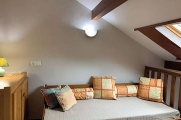 Chalet pour 4 Personnes dans Nans-sous-Sainte-Anne, Doubs, Photo 3