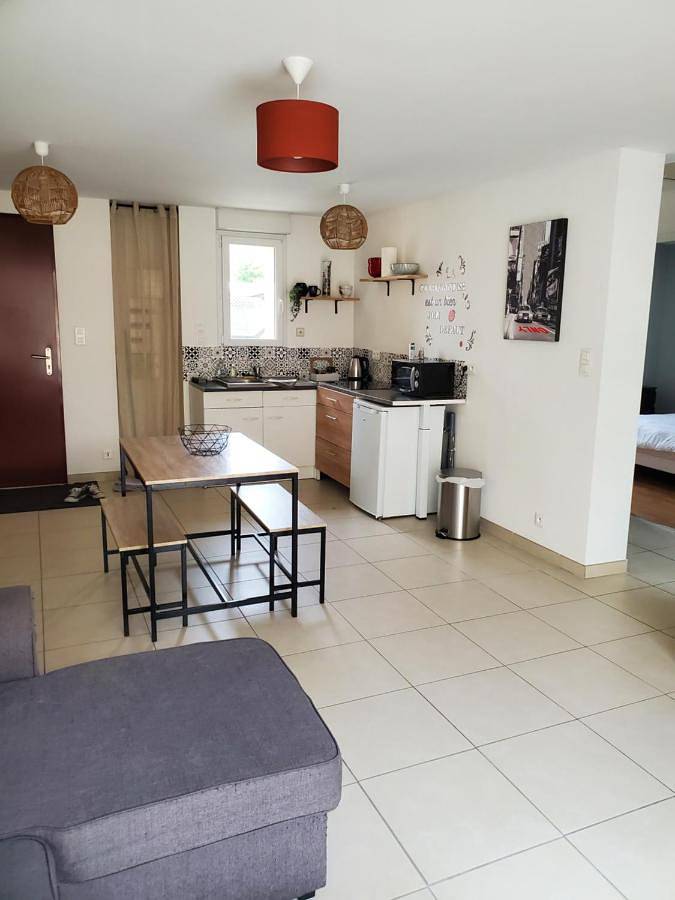 Location de vacances pour 6 personnes, avec terrasse dans Aéroport de Nantes-Atlantique - 2