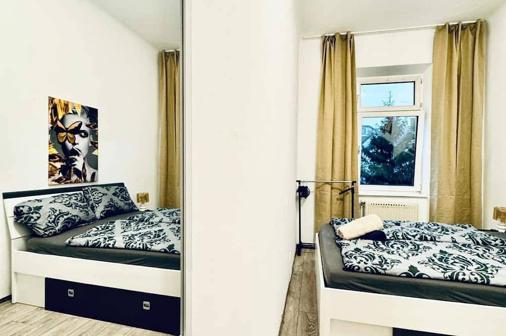 Ganze Wohnung, Cozy Room in a Shared Apt, 10Min to Fac Platz in Floridsdorf, Wien