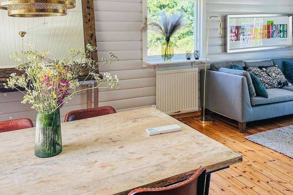 Pet friendly home in Rosvik with Wifi in Bottenviken