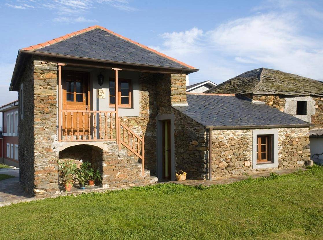 Casa Aurora in Navia, Costa Verde