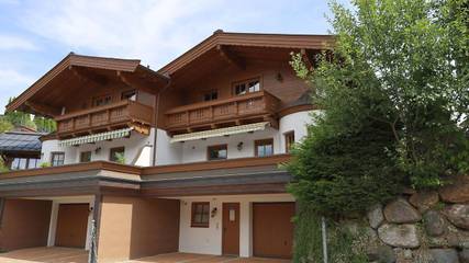 Ferienhaus für 12 Personen, mit Balkon und Garten in Kirchberg in Tirol