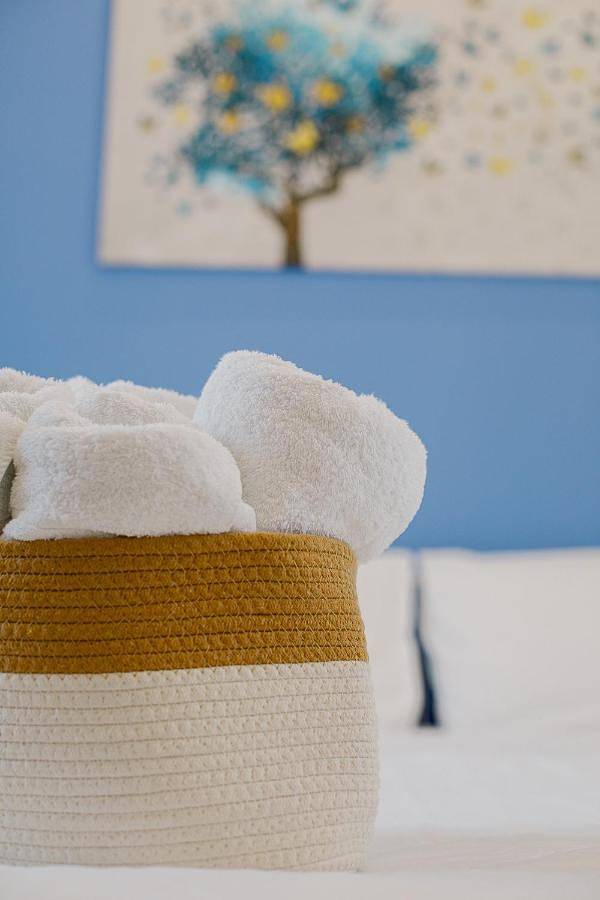 Apartamento para 4 personas, con vistas y jardín, Se admiten mascotas en Corinto