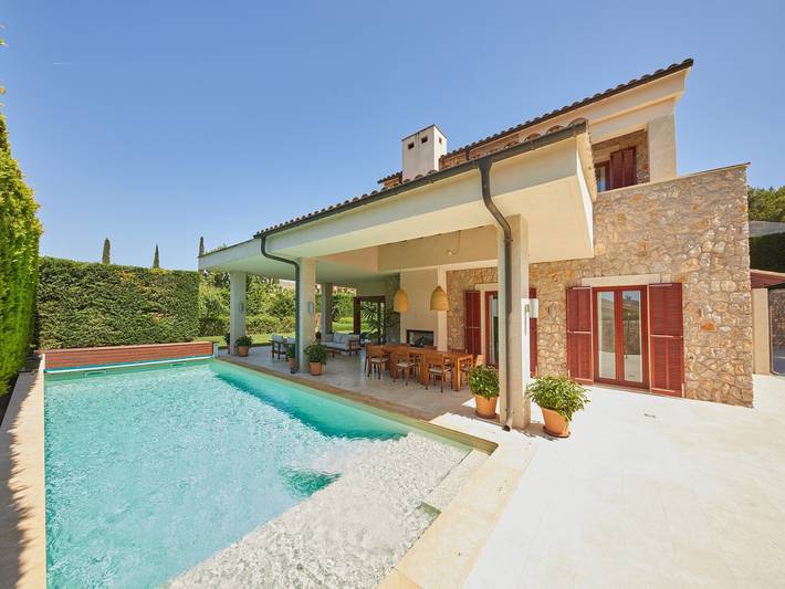 Finca für 7 Personen, mit Pool und Balkon/Terrasse, kinderfreundlich in Canyamel - 2