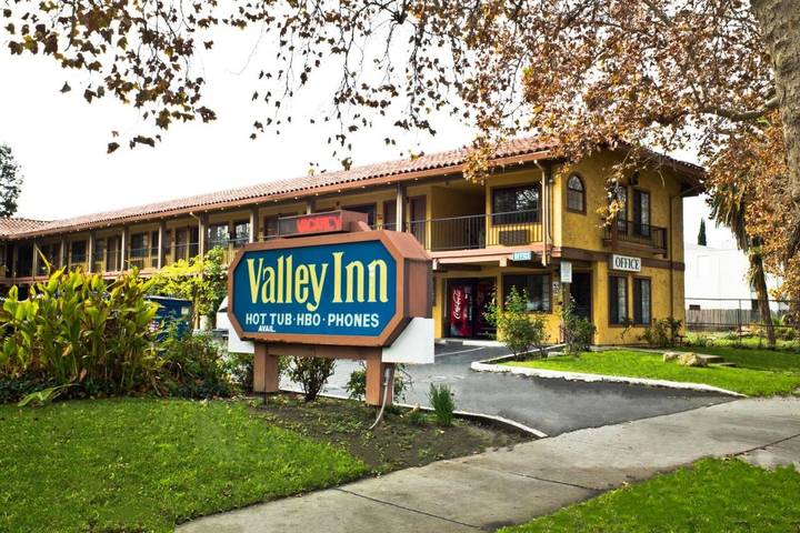 Hotel para 10 personas - 1
