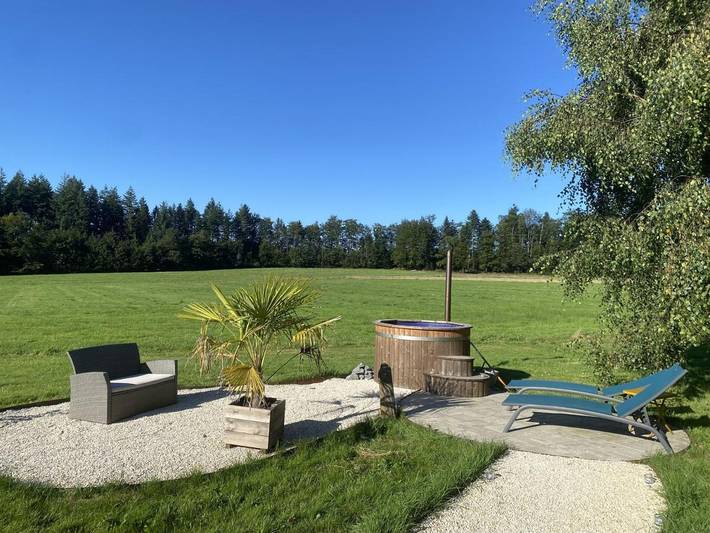 Gîte pour 2 personnes, avec jardin et jacuzzi à Le Val-d'Ajol - 2