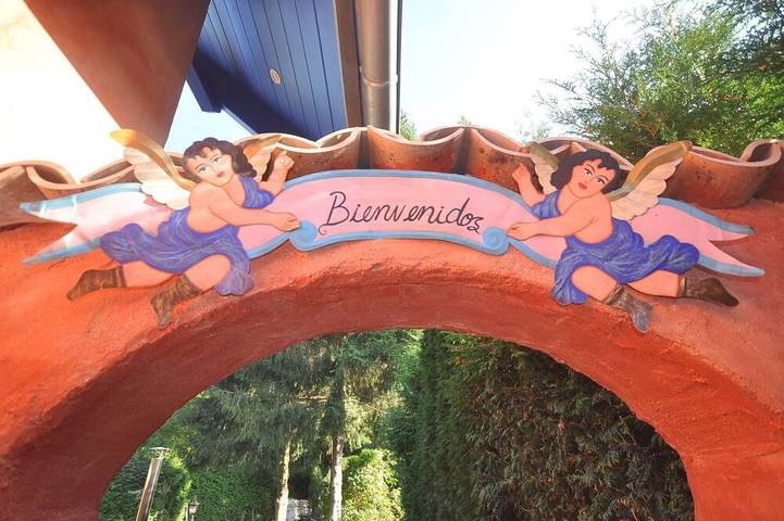 Ferienwohnung für 5 Personen, mit Garten und Whirlpool in Ferch