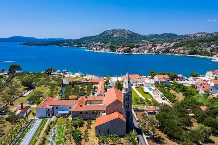 Apartamento entero, Apartments Davor in Slano, Condado de Dubrovnik-Neretva