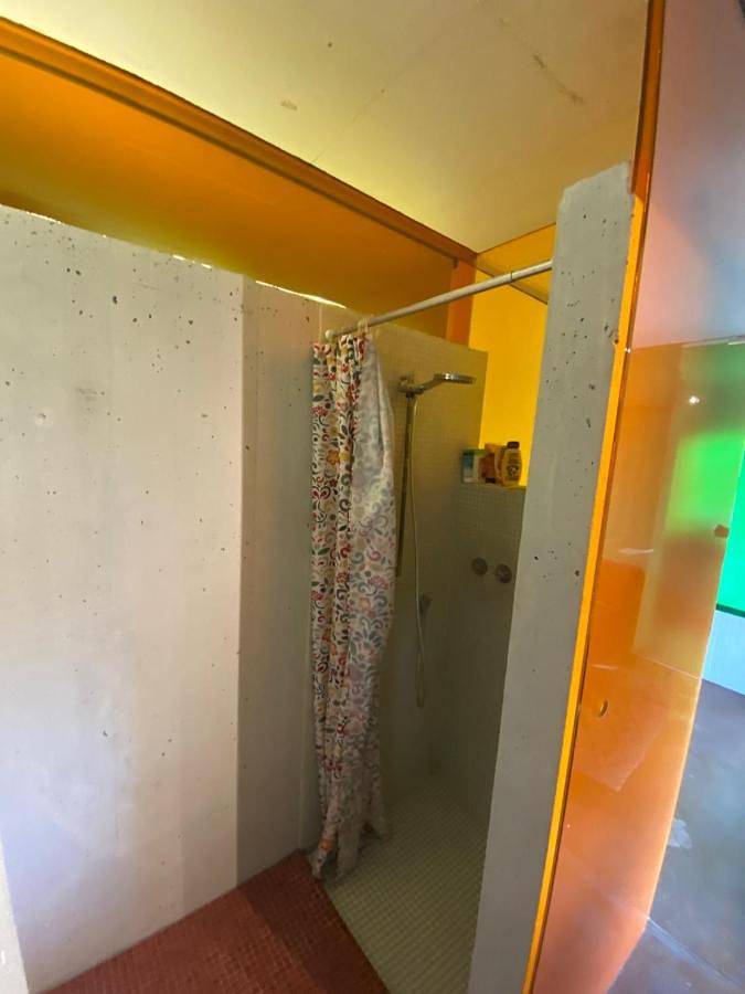 Wunderschönes Zimmer in der Nähe Flusses in Bern, Berner Oberland