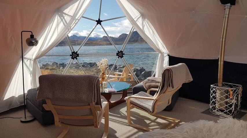 Telt for 2 personer, Terrasse og Hage i tillegg til Sauna og Utsikt i Østlandet