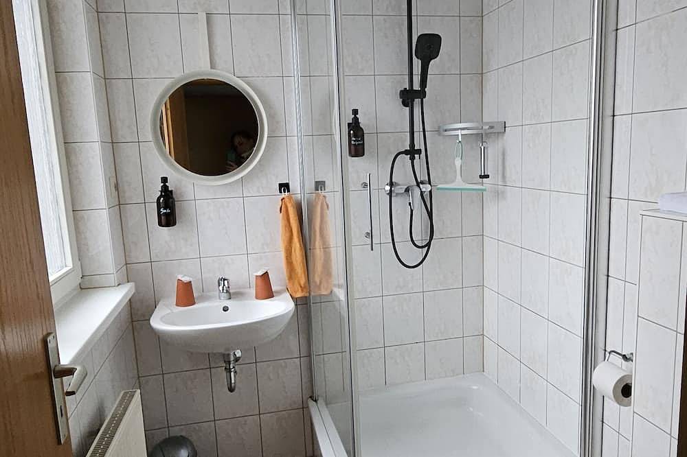 Ganze Wohnung, Einraum-Apartment mit Küchennische in Rheinsberger See, Rheinsberg