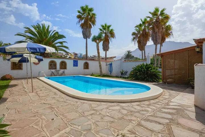 Casa de vacaciones para 4 personas, con jardín y piscina - 1