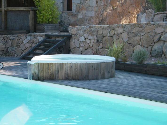 Chambre d’hôte pour 2 personnes, avec vue ainsi que piscine et jardin à Porto-Vecchio - 3