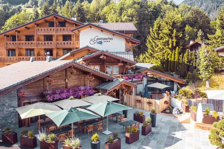 Hôtel pour 2 personnes, avec piscine et jacuzzi ainsi que sauna et jardin, animaux acceptés
