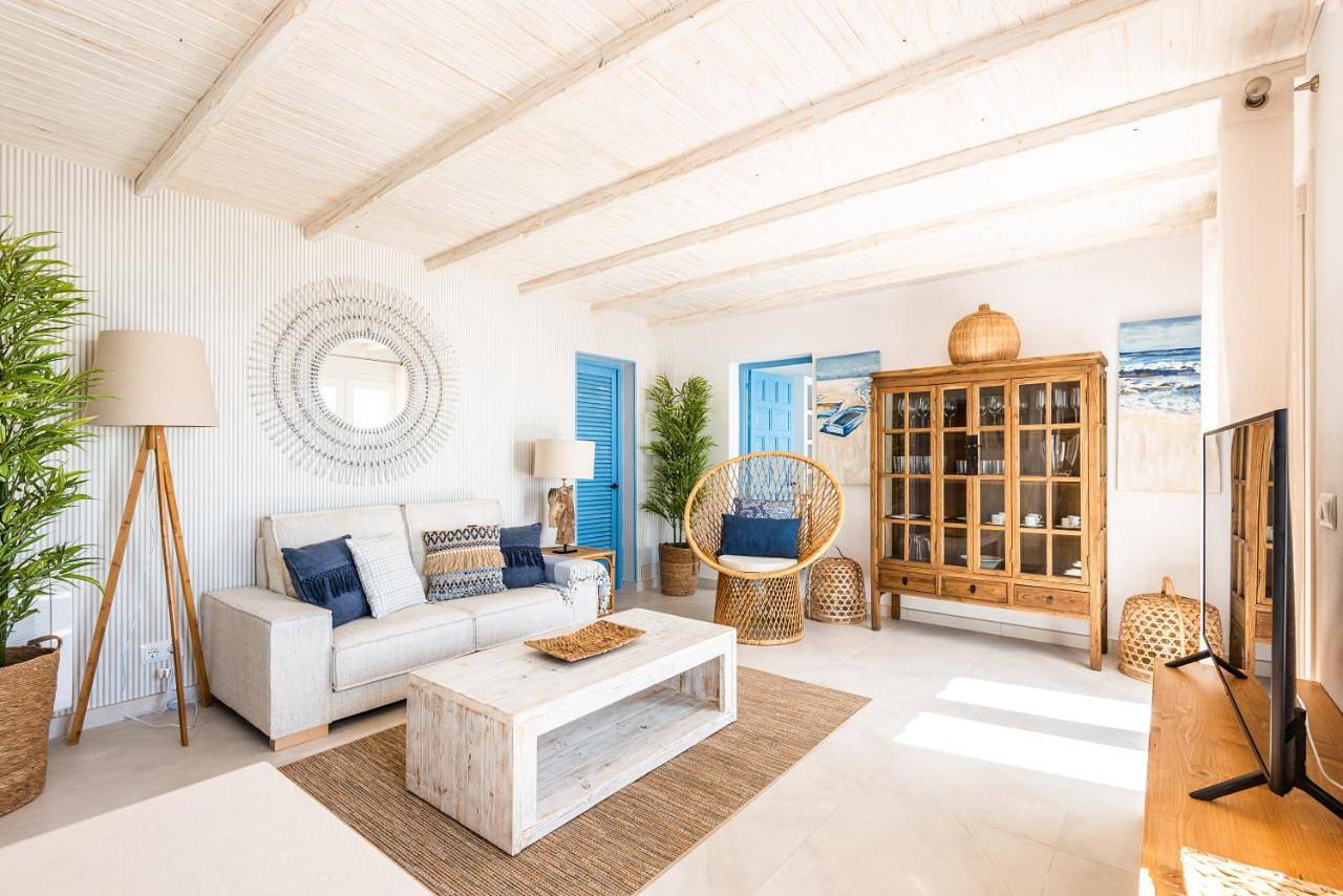 Geheel appartement, Suites Las Vistas by Menorca Vacations in Son Bou, Alaior Gemeente