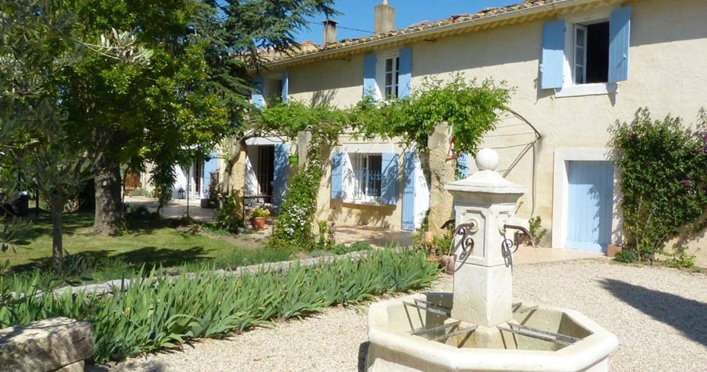 Double Room with Garden View in Sernhac, Région de Nîmes