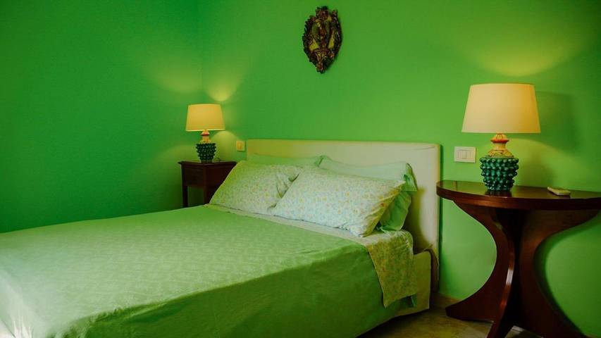 Gîte pour 2 personnes, avec jardin et terrasse ainsi que piscine et vue, animaux acceptés à Mazzarino - 2