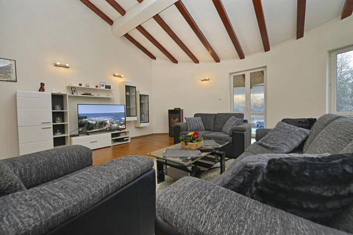Villa pour 9 personnes, avec piscine ainsi que vue et jardin à Funtana - 3
