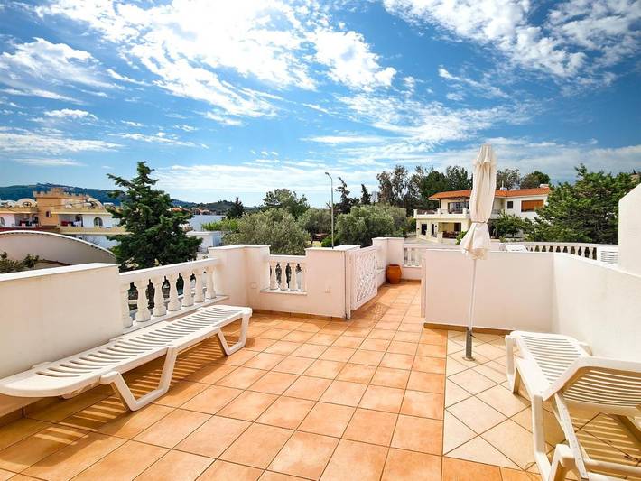 Vakantieappartement voor 3 personen, met terras en uitzicht - 1