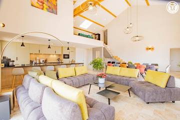 Gîte pour 14 Personnes dans Iguerande, Région de Charolles, Photo 2