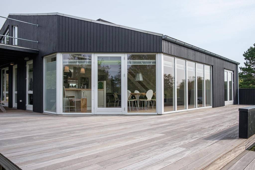 Schönes Ferienhaus mit Whirlpool und Meerblick in der Nähe von Ebeltoft in Øerne, Ebeltoft