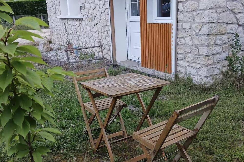 Entire apartment, Cosy little apartment in Terrasson-Lavilledieu, Périgord Noir