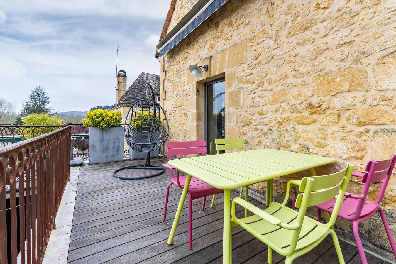 Zimmer Lilas – Natürlicher Charme und Komfort in Carsac-Aillac, Périgord Noir