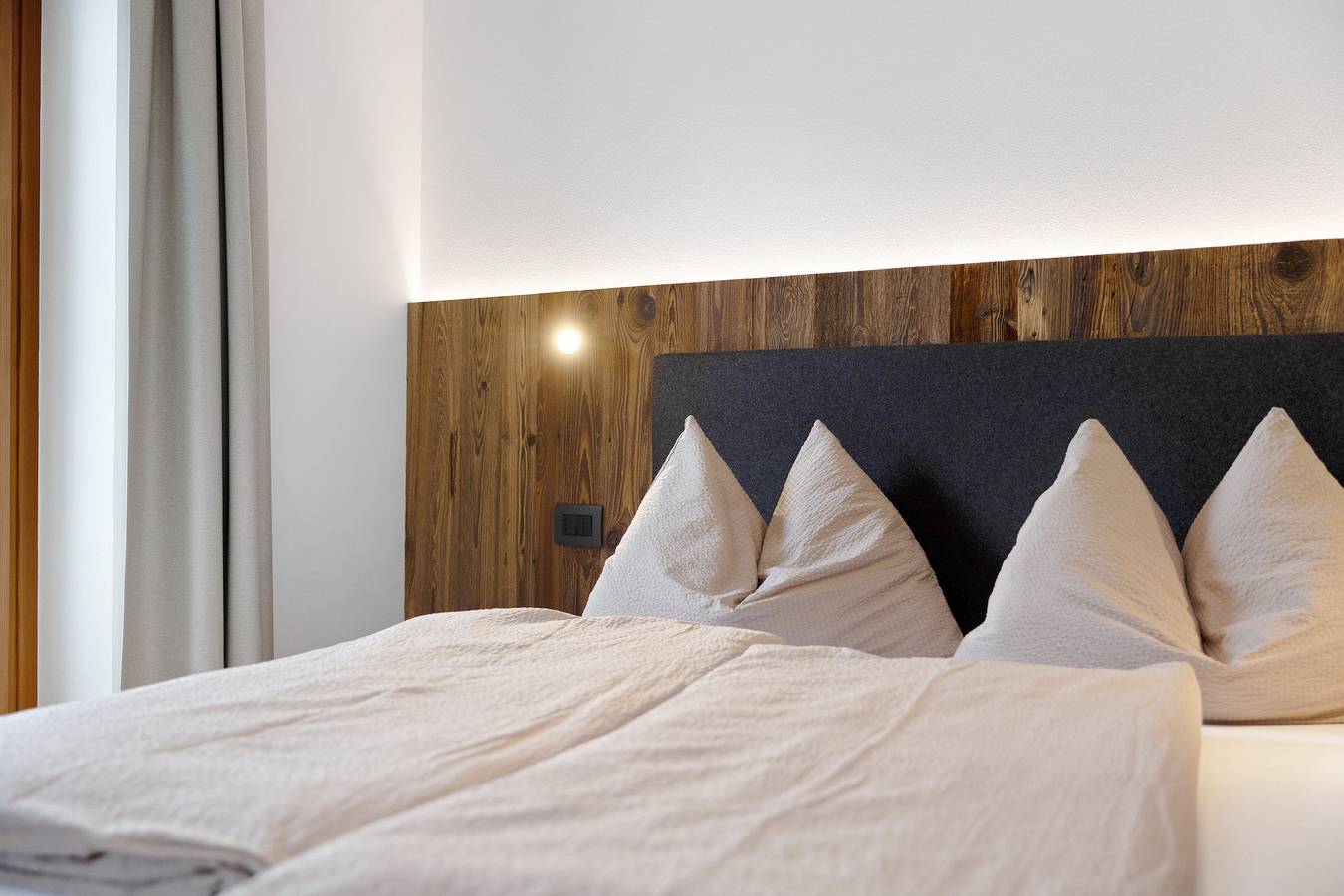 Ganze Wohnung, Ferienwohnung 'Pfaffingerhof Apt Piccolo Rabbit' mit Bergblick, Gemeinschaftsgarten und Wi-Fi in Antholz, Rasen-Antholz