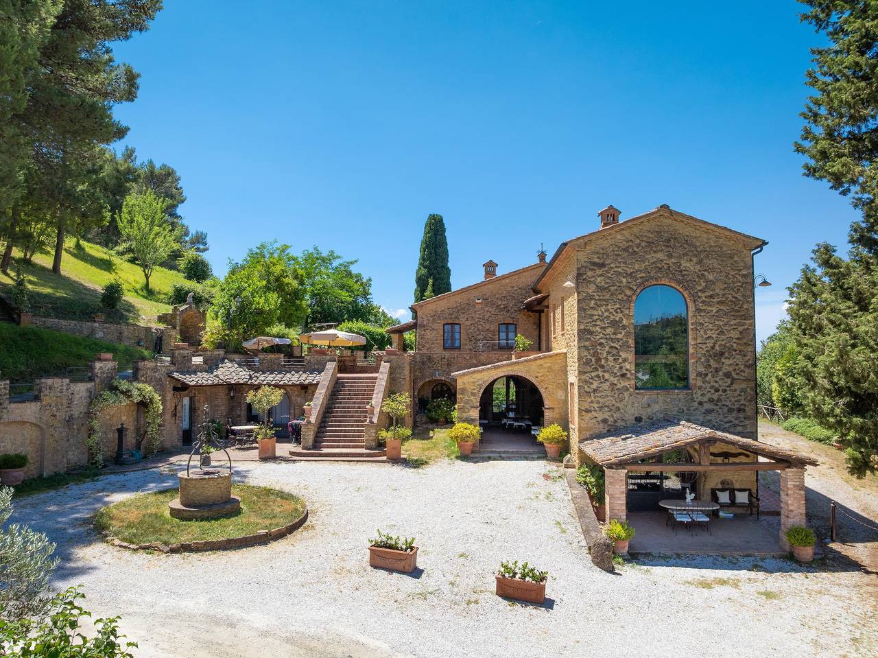Appartamento intero, Appartamento 'Podere Del Botruccio - Girasole' con piscina, giardino e Wi-Fi condivisi in Pomarance, Riserva Naturale di Monterufoli