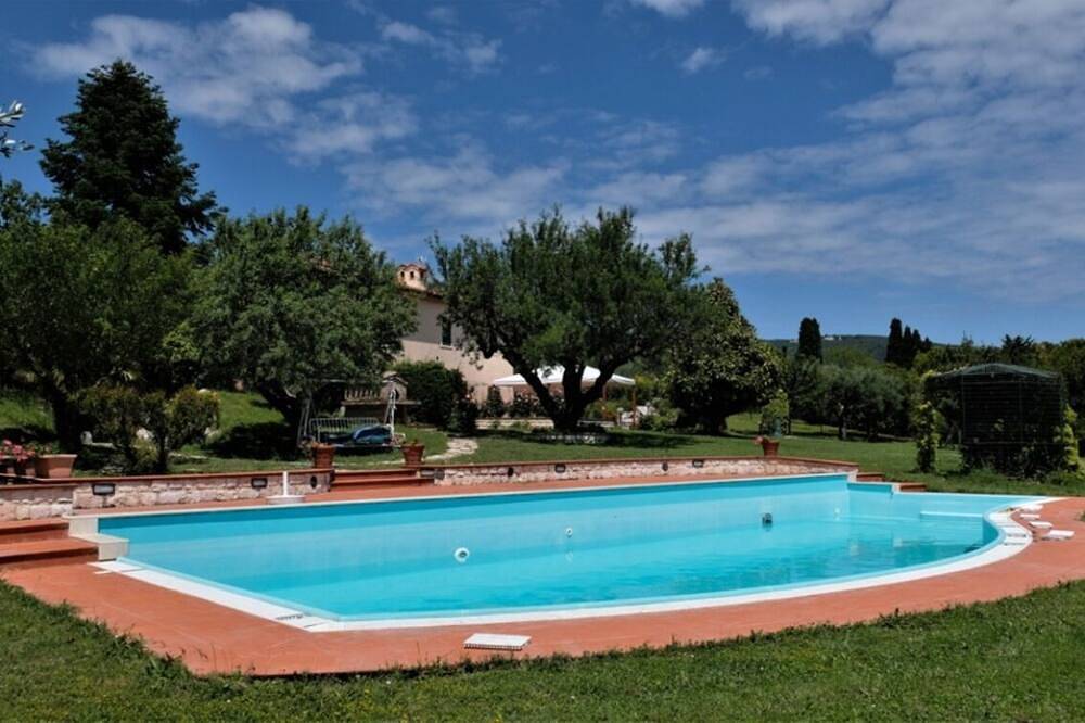 Agriturismo per 10 Persone in Riviera del Conero, Costa Adriatica Marche