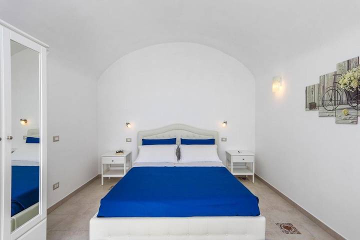 Villa pour 3 personnes, avec piscine ainsi que jardin et vue à Amalfi - 4