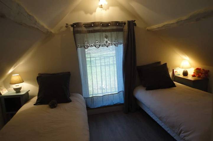 Location de vacances pour 4 personnes, avec terrasse et jardin à Sainte-Nathalène - 4