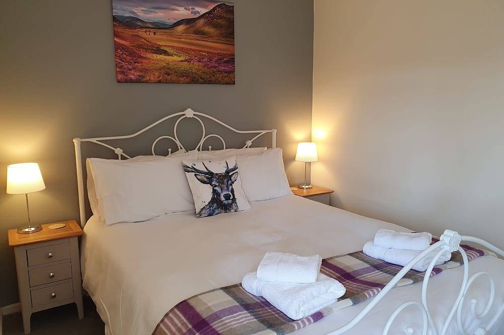 Ganze Wohnung, Elmwood West - Schöne Aussicht, zu Fuß in die Stadt in Pitlochry, Perthshire