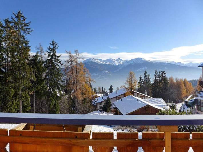 Chalet pour 4 personnes, avec balcon à Crans-Montana