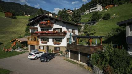 Vakantiewoning voor 6 Personen in Rätikon mountain range, Tschagguns, Afbeelding 1