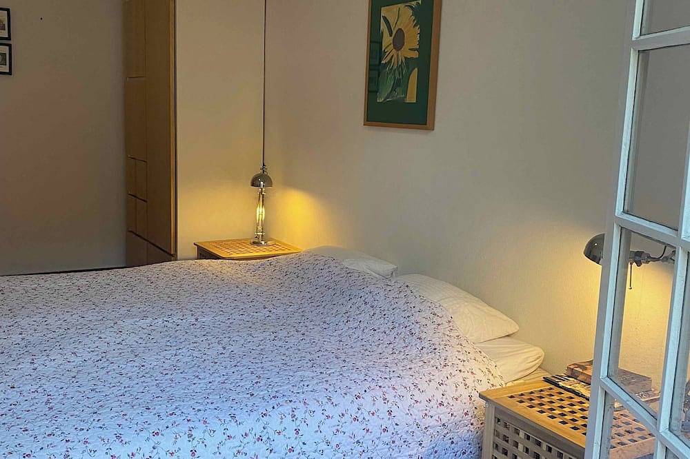 Maison de vacances avec vue sur la mer à pied de la plage, in Saint-Cyr-sur-Mer, Côte méditerranéenne (France)