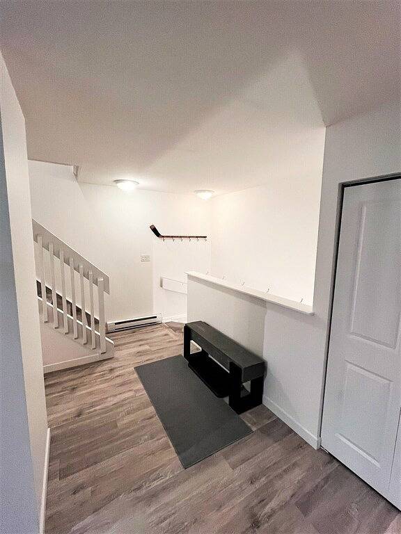 Ganze Wohnung, Renovated 3 bedroom condo, lower village, steps from the gondola and Toby pool. in Panorama