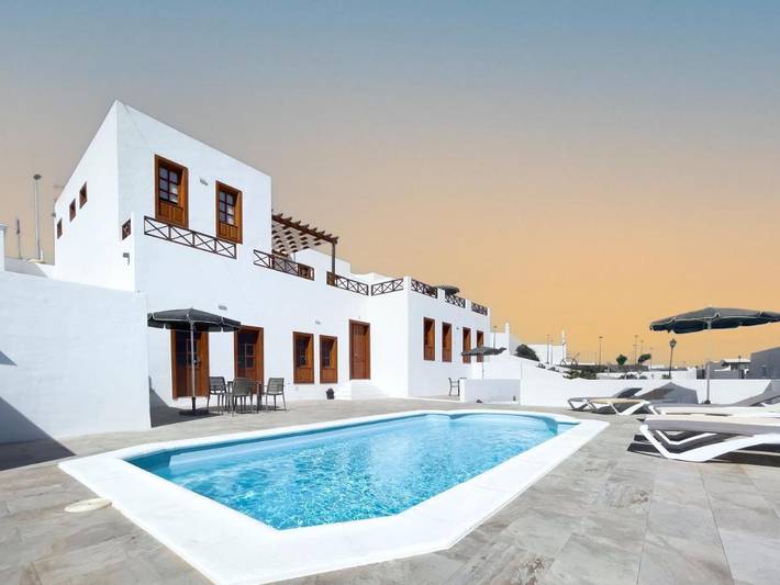 Appartement de vacances pour 3 personnes, avec jardin ainsi que piscine et vue - 1