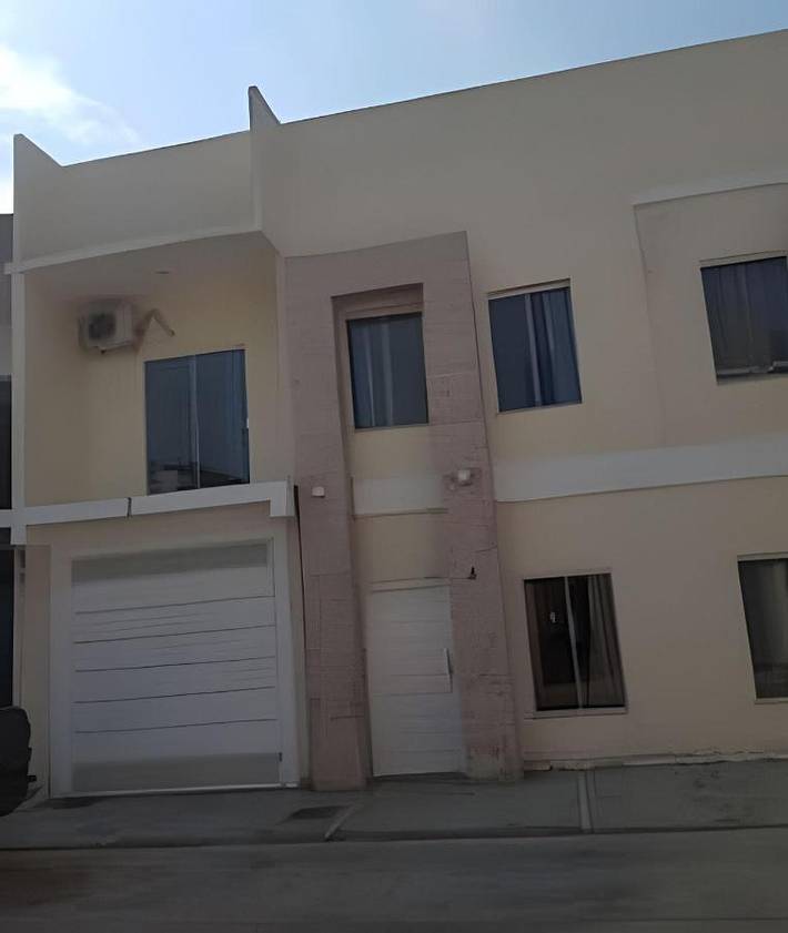 Casas e apartamentos de temporada para 6 pessoas em Corumbá