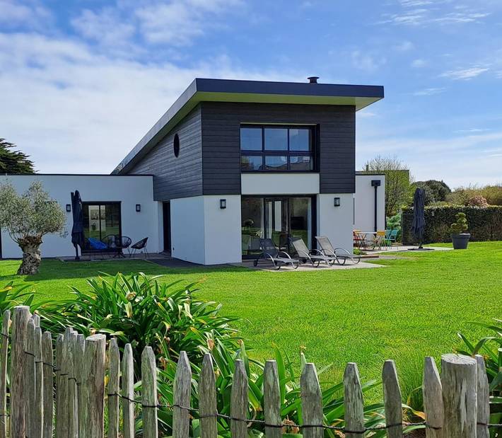 Gîte pour 6 personnes, avec jardin et vue, animaux acceptés à Trégastel - 2