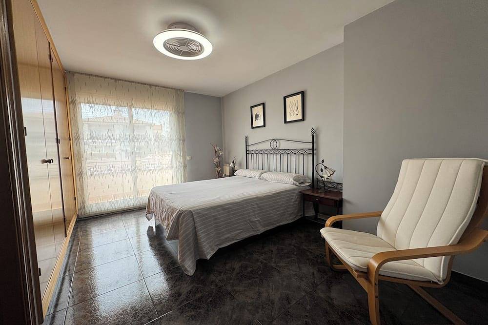 Casa Avi - dream beach house, Maresme coast Barcelona in Supermaresme, Sant Vicenç de Montalt