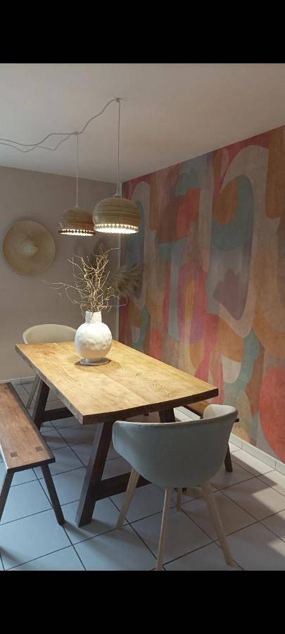 Location de vacances pour 4 personnes, avec jardin ainsi que vue et terrasse, animaux acceptés à Commentry