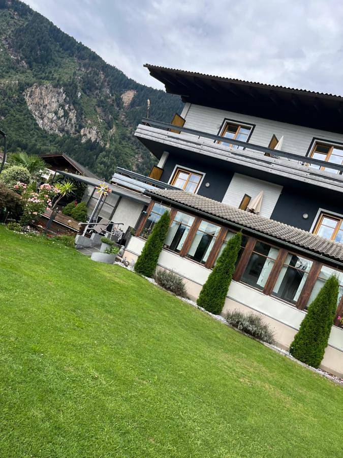 Maison d’hôte pour 4 personnes, avec Balcon et Terrasse ainsi que Jardin et Vue à Radenthein - 3