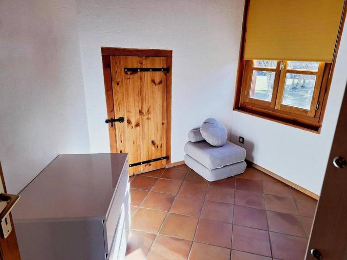 Hôtel pour 6 personnes, avec jardin ainsi que piscine et vue sur le lac à Ascou - 4