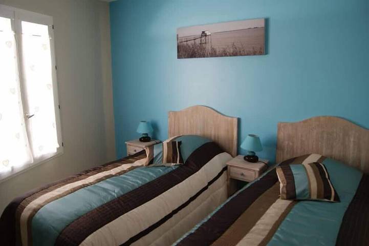 Location de vacances pour 14 personnes, avec Jacuzzi ainsi que Terrasse et Jardin à Rivedoux-Plage - 4