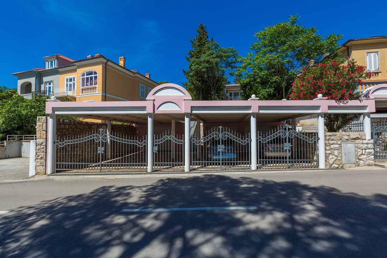 Ganze Ferienwohnung, Ferienwohnung mit Klimaanlage, Wlan und tollem Meerblick  in Crikvenica, Primorje-Gorski Kotar