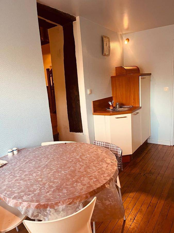 Gîte de pêche - Une parenthèse paisible, Cantal in Chalvignac, Région de Mauriac
