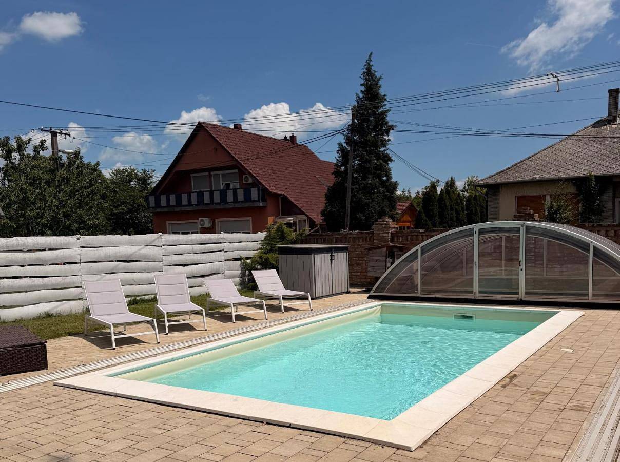 Villa Maximilian in Balatonkeresztur, Plattensee Südufer
